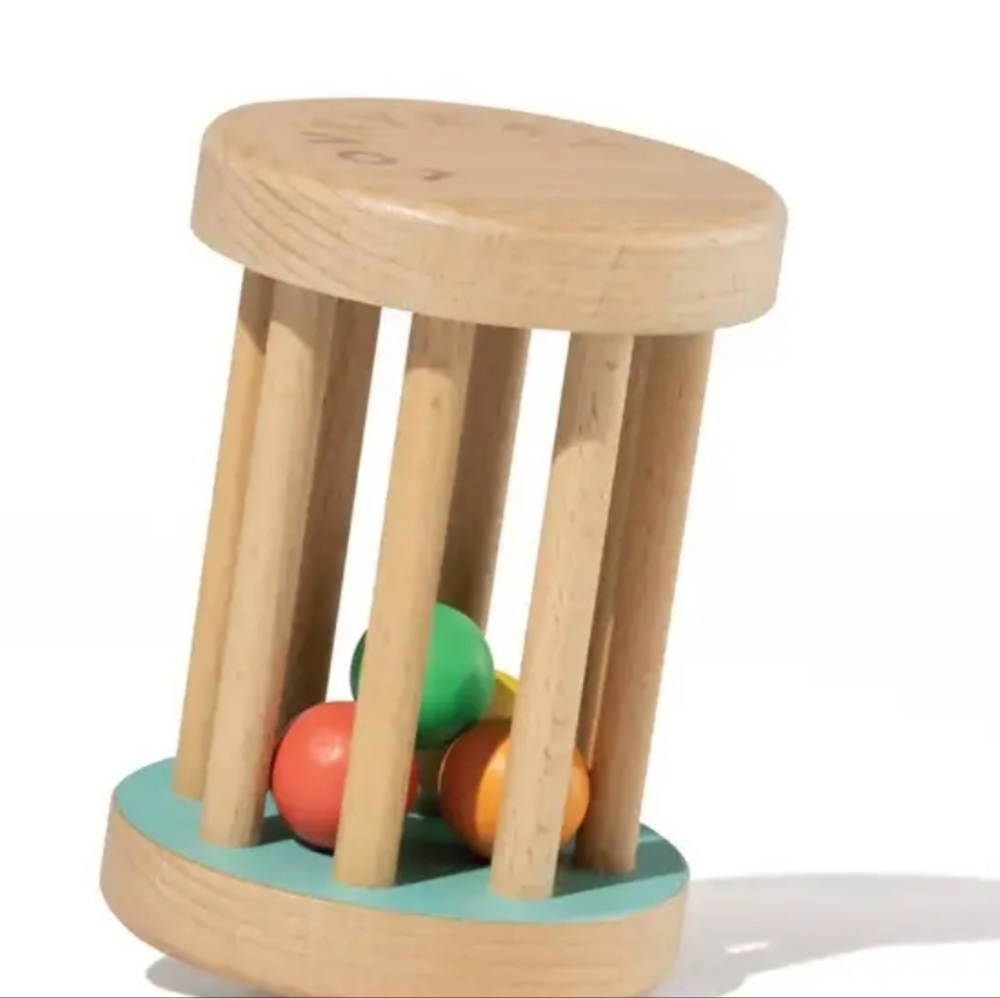 Lovevery Rollimg Rattle - Picture 1 of 4